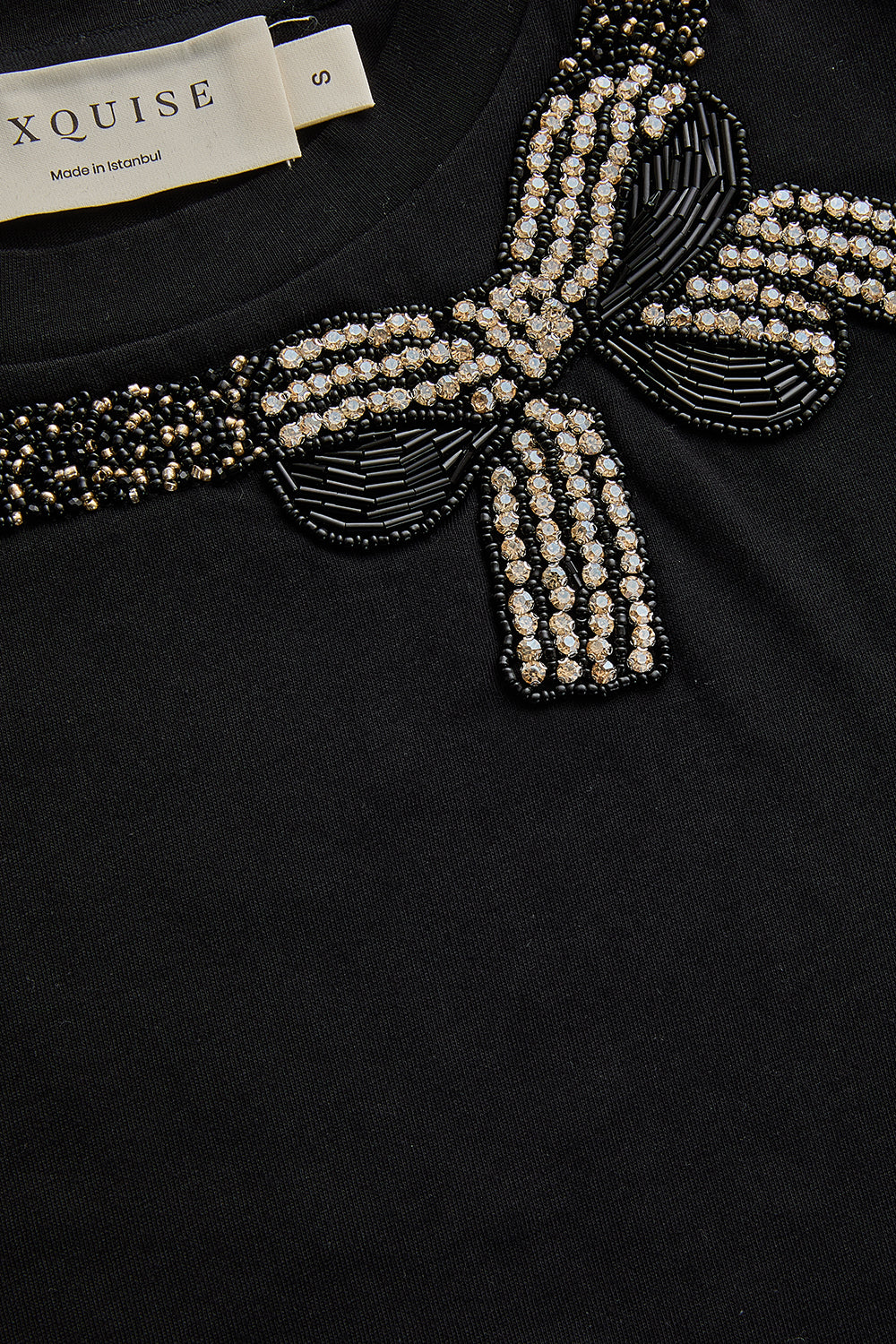 Leilani Tshirt - BLACK