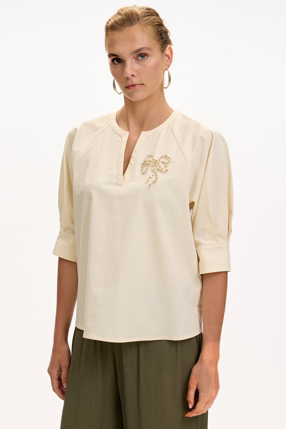 Katharine V-Neck Short Sleeve Blouse - CREAM