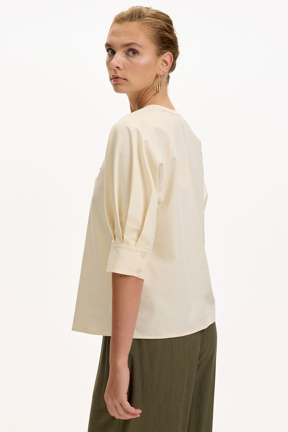 Katharine V-Neck Short Sleeve Blouse - CREAM