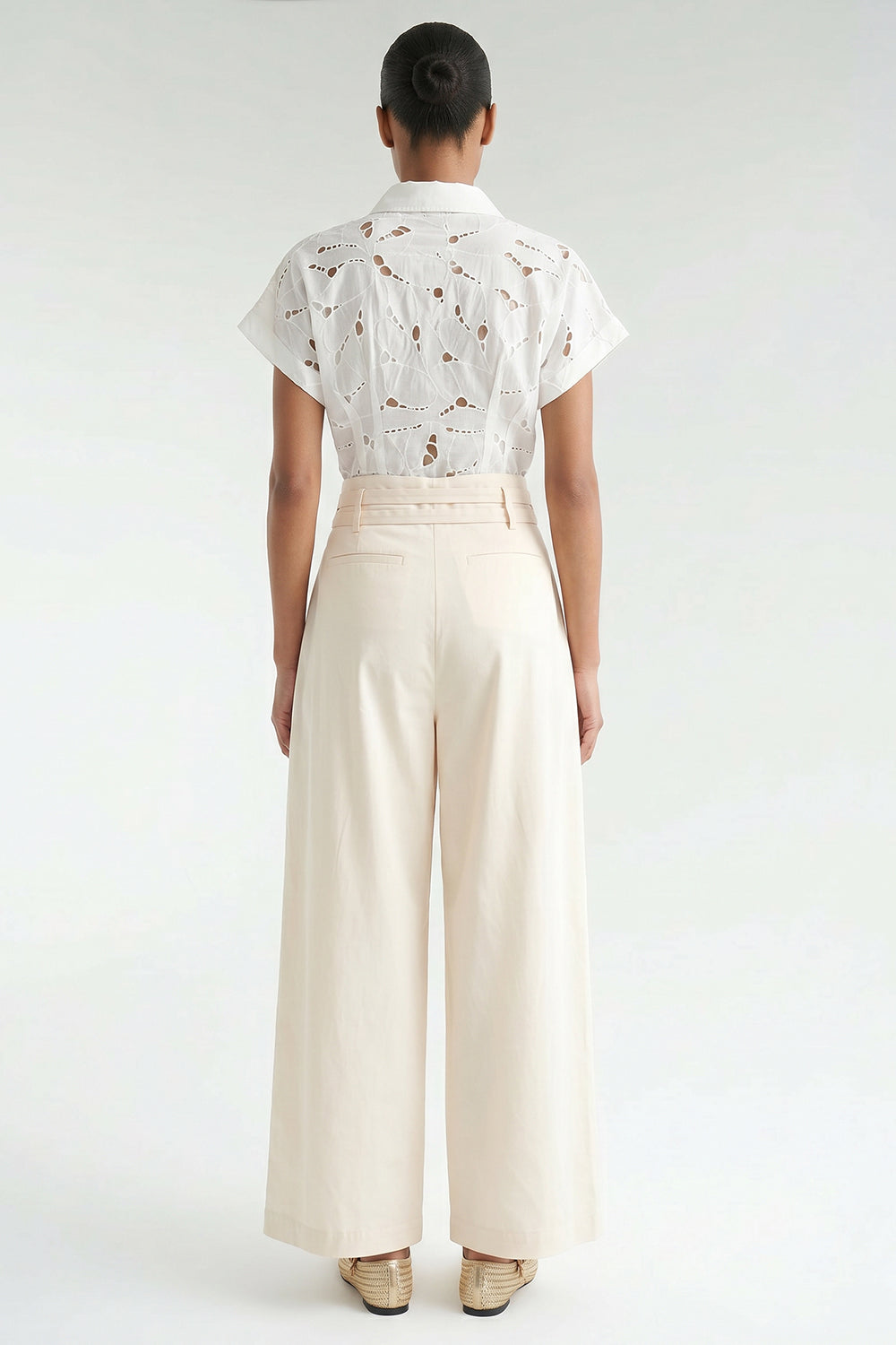 Belted High-Waisted Pleated Pocket Culotte Trousers - Ecru