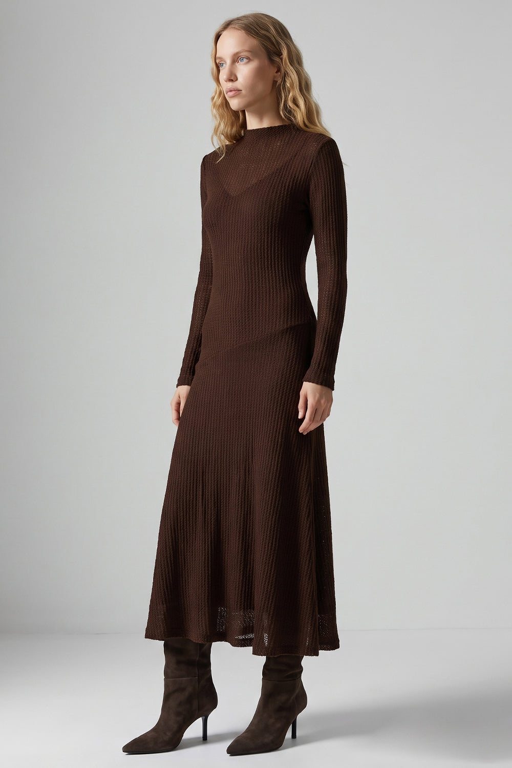 Lined Lace Flared Knit Midi Dress - BROWN
