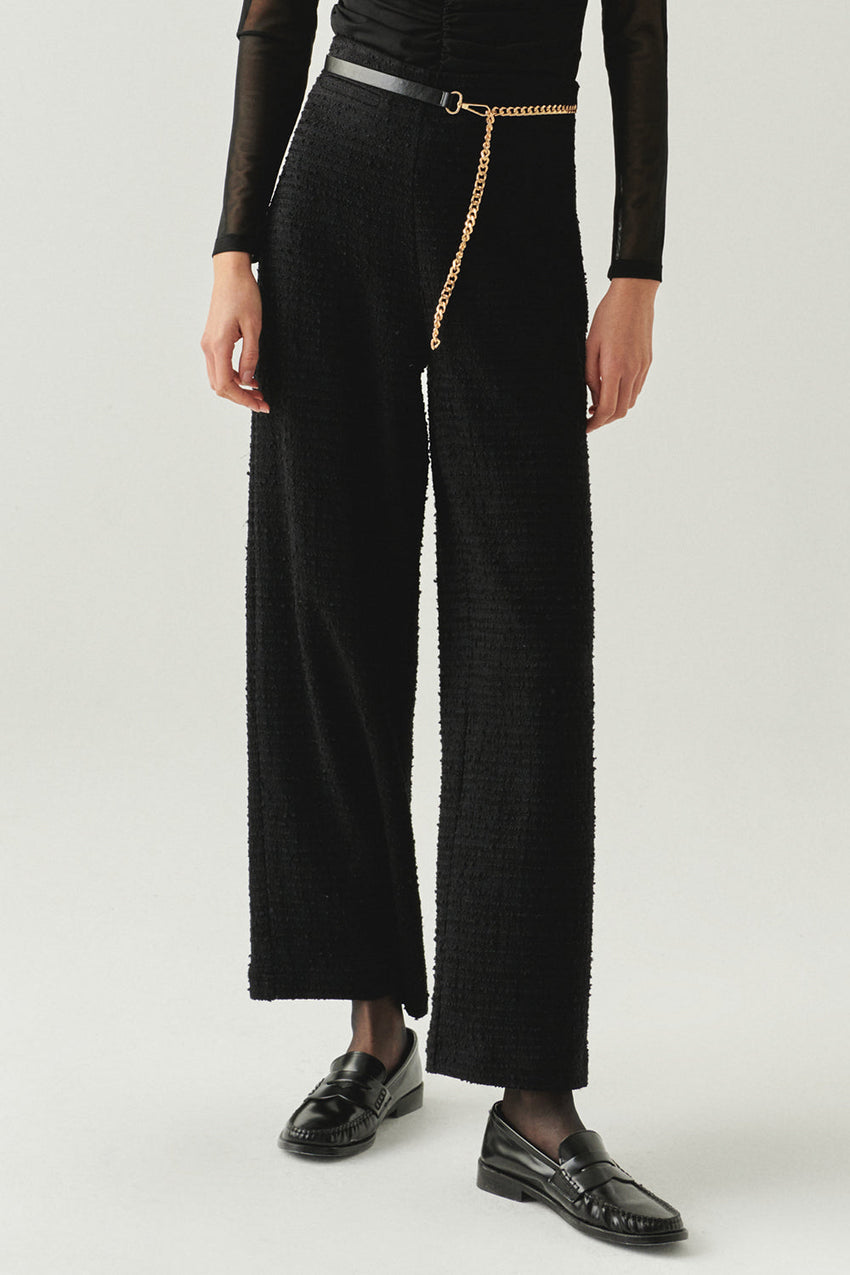Yamileth Black Textured Zip-Waist Pocketed Pants