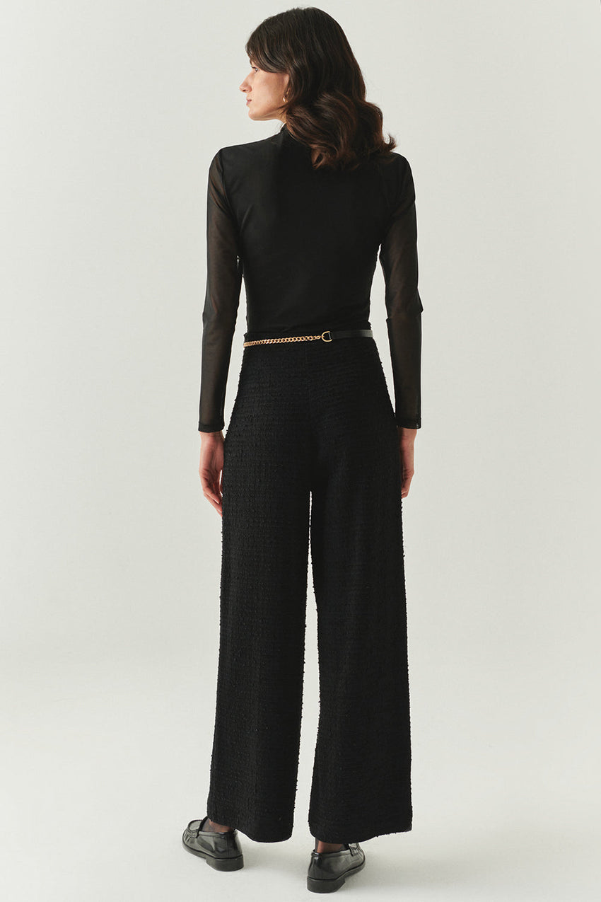 Yamileth Black Textured Zip-Waist Pocketed Pants