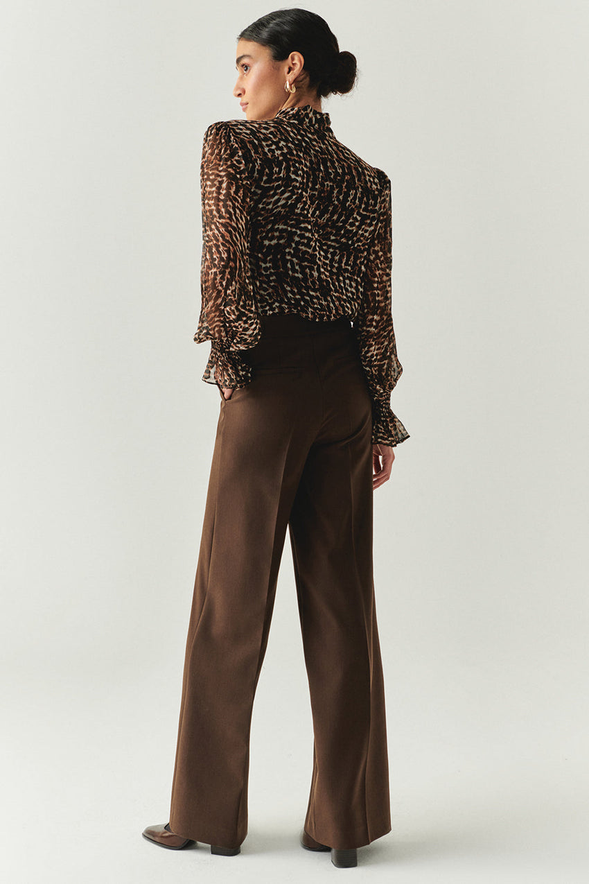 Avayah Tailored Pocketed Pants