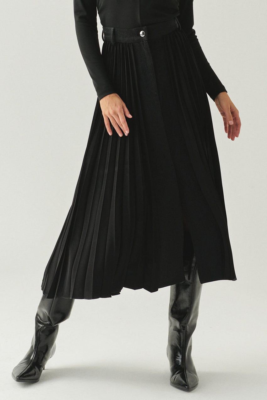 Florence Black Pleated Maxi Skirt