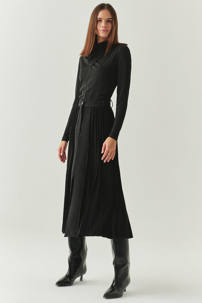 Florence Black Pleated Maxi Skirt