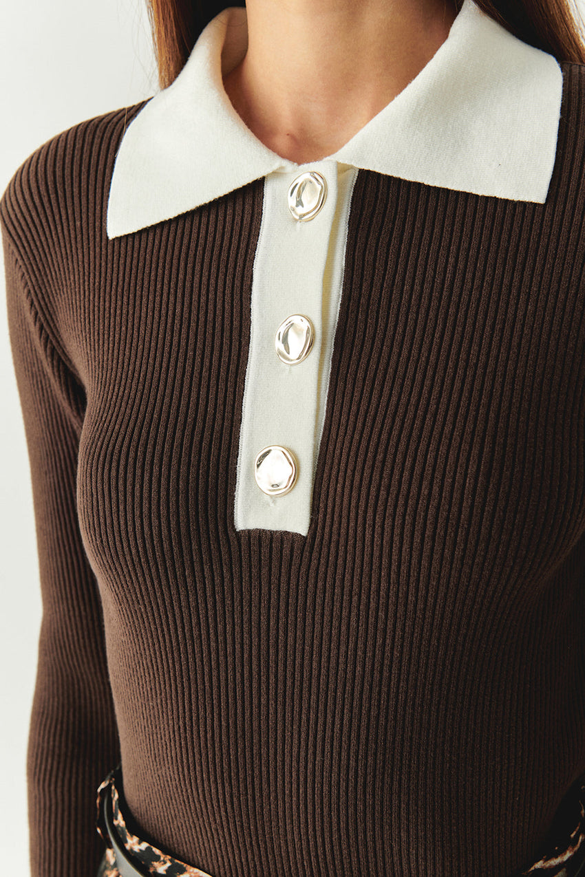 India Ribbed Poplin Collar Sweater