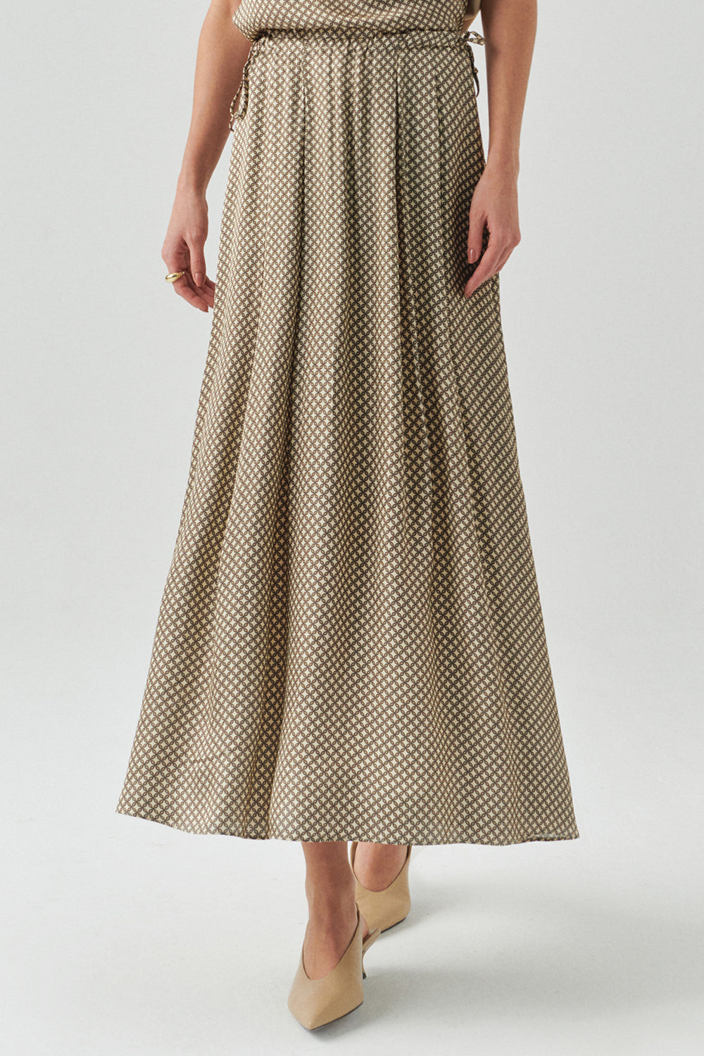 Dalia Printed Pocketed Midi Skirt