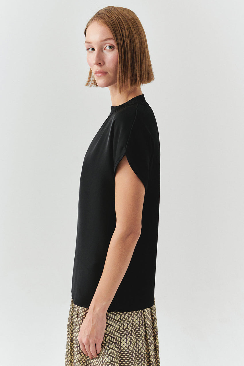 Nyomi Black Short Sleeve Crew Neck Blouse