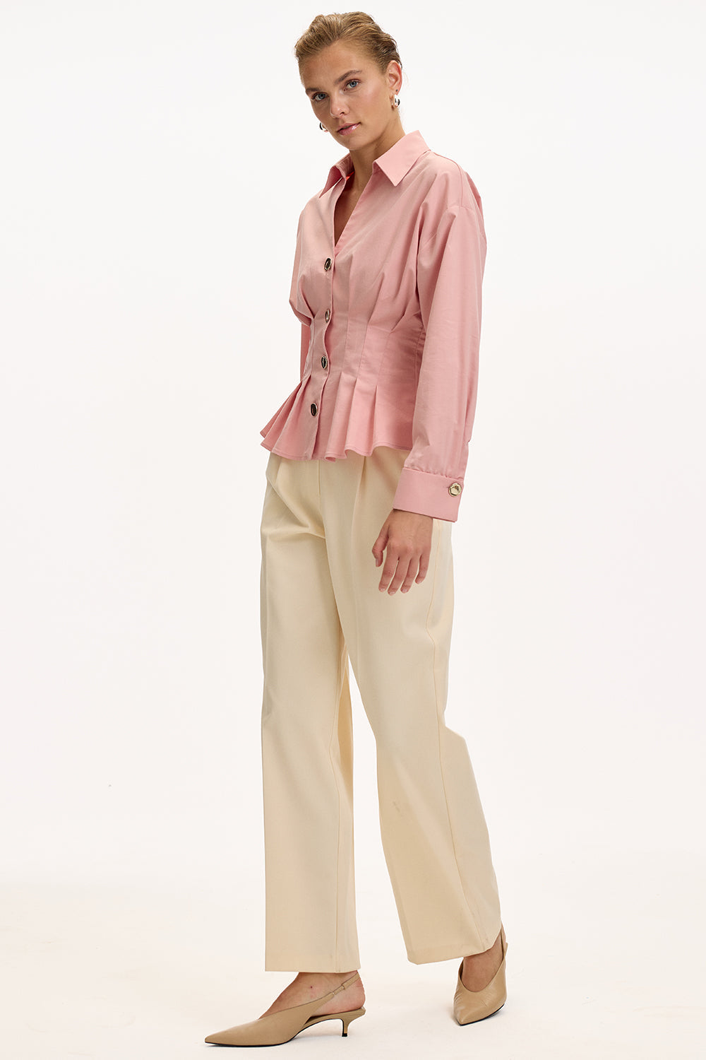 Dusty Rose Poplin Shirt with Long Sleeves, Fitted Waist, and Pleated Details