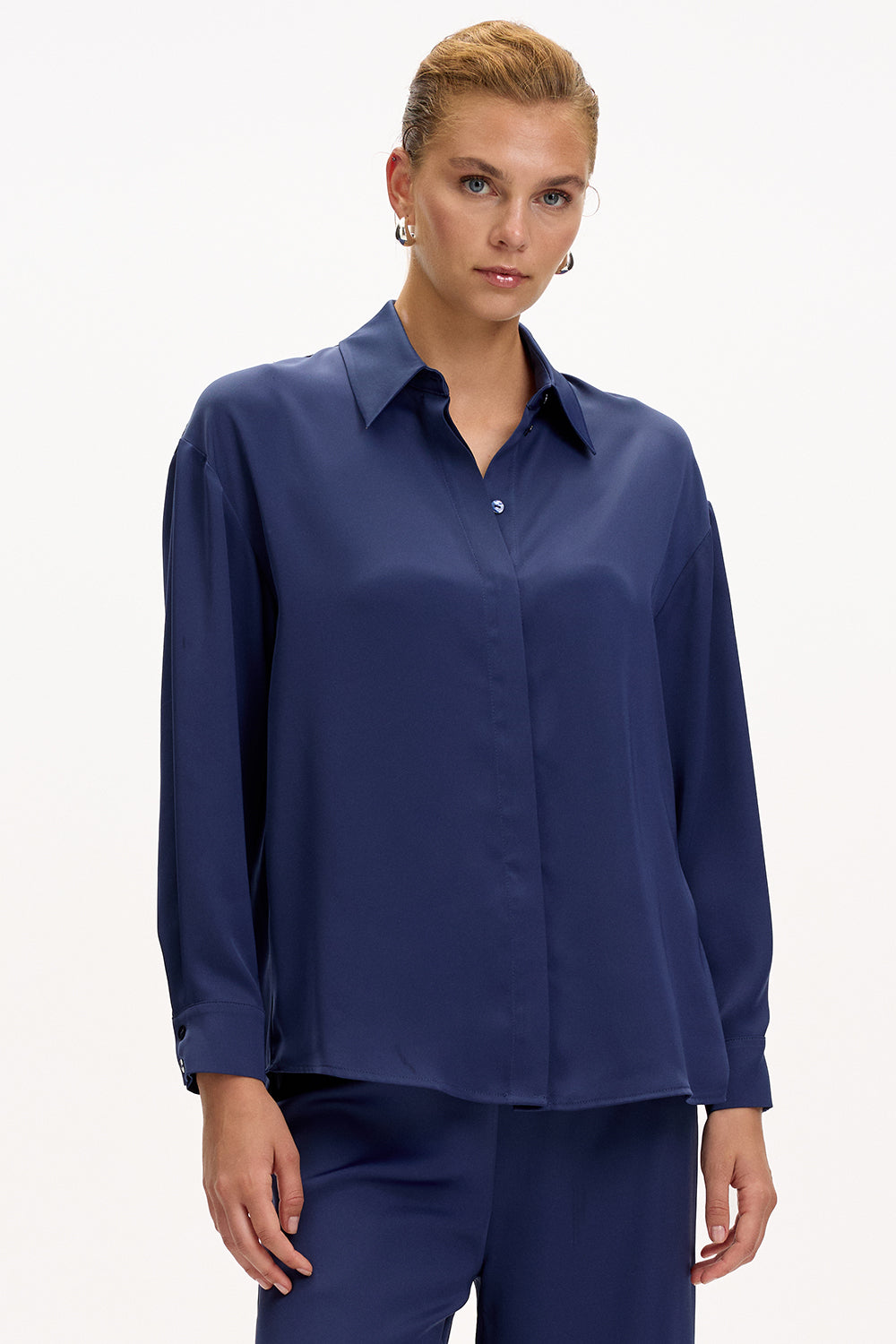 Navy Blue Regular Fit Shirt with Long Sleeves, Classic Collar, and Buttons