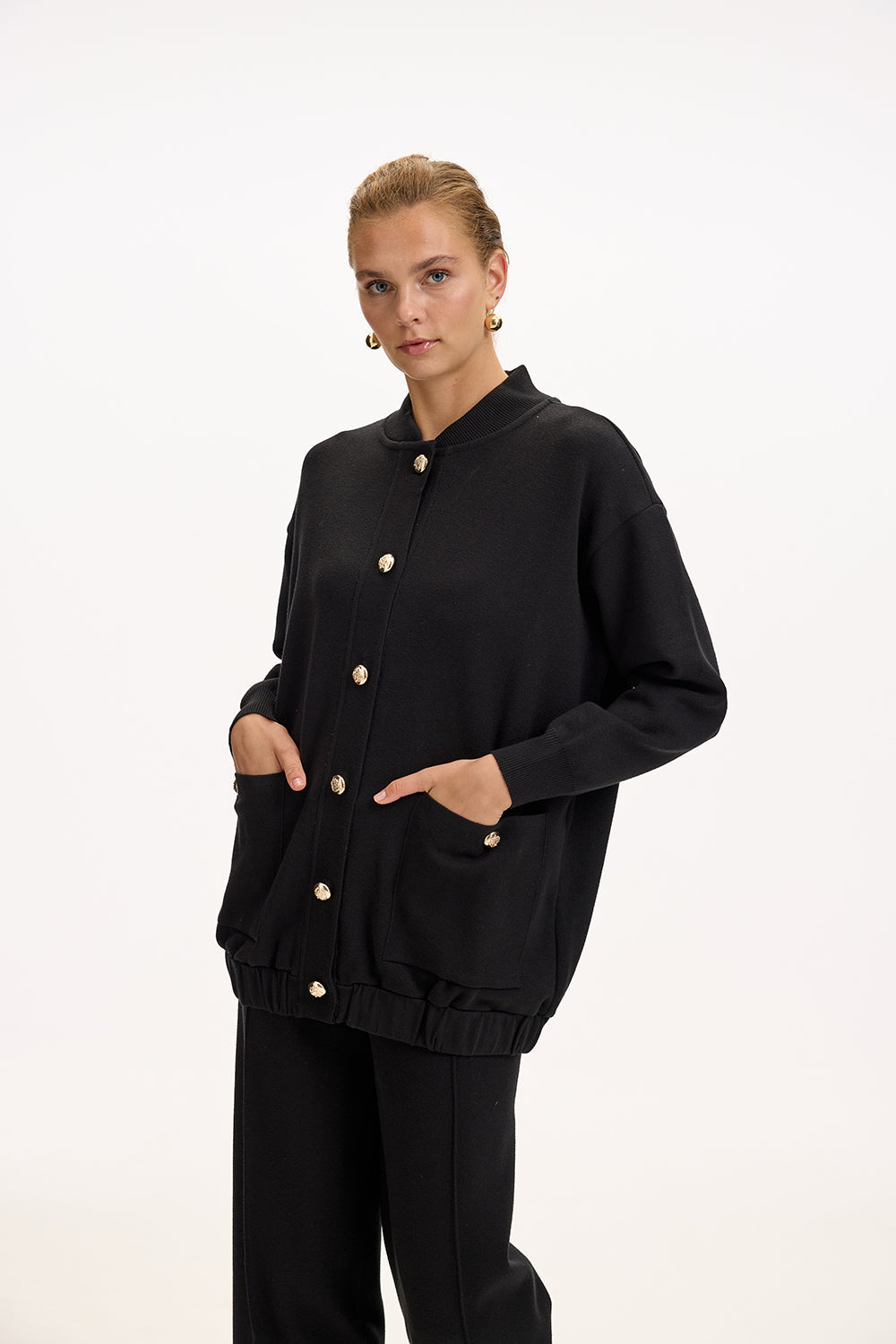 Black Oversize Knit Cardigan with Crew Neck, Pockets, and Gold Buttons