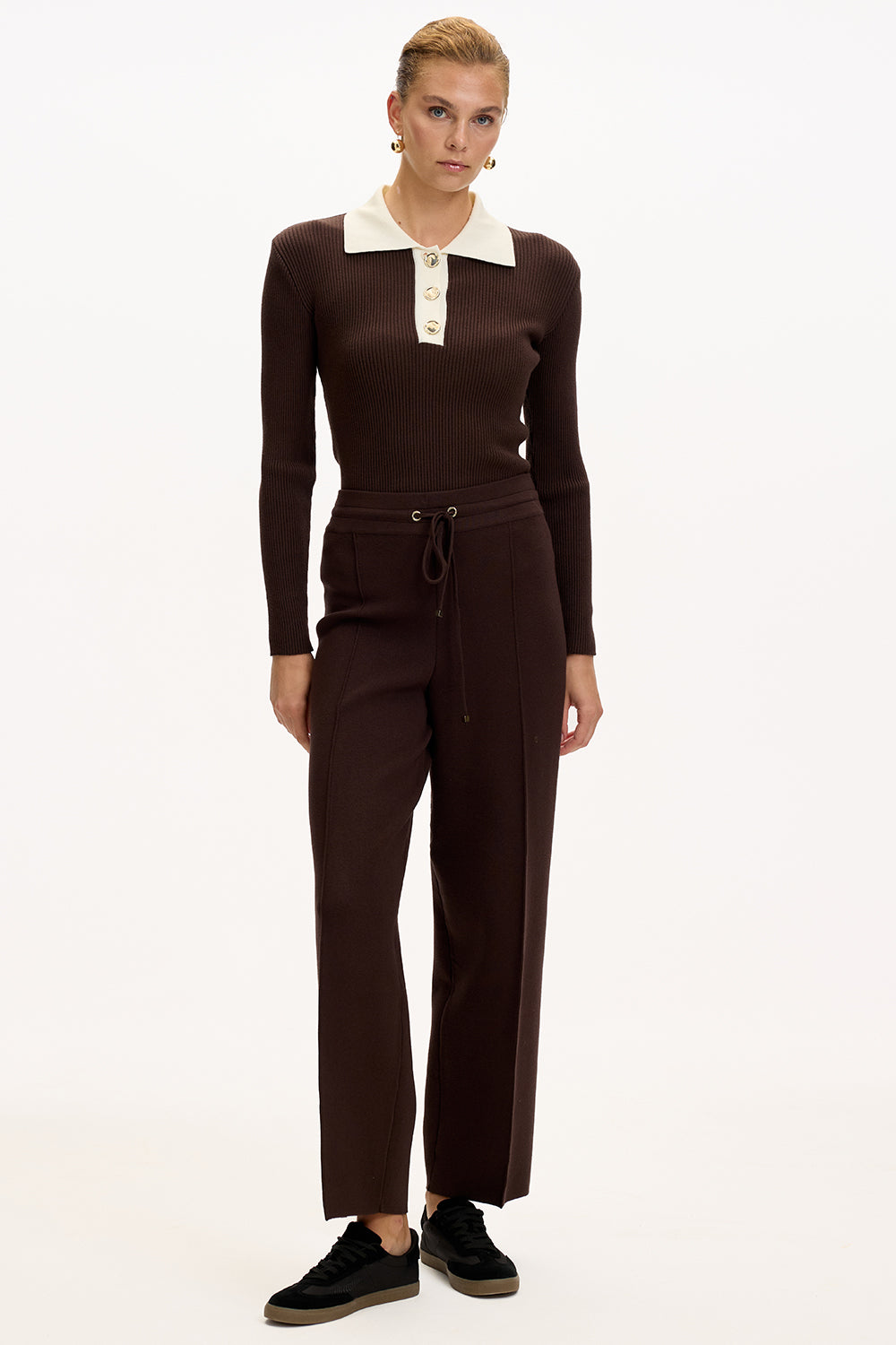 Brown Regular Fit Knitted Trousers with Drawstring Waist