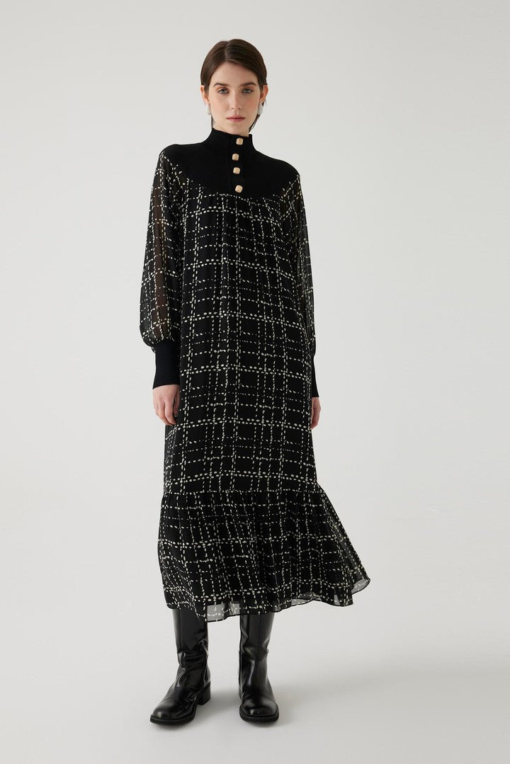 Regular Fit Checked Maxi Dress with Knit Details
