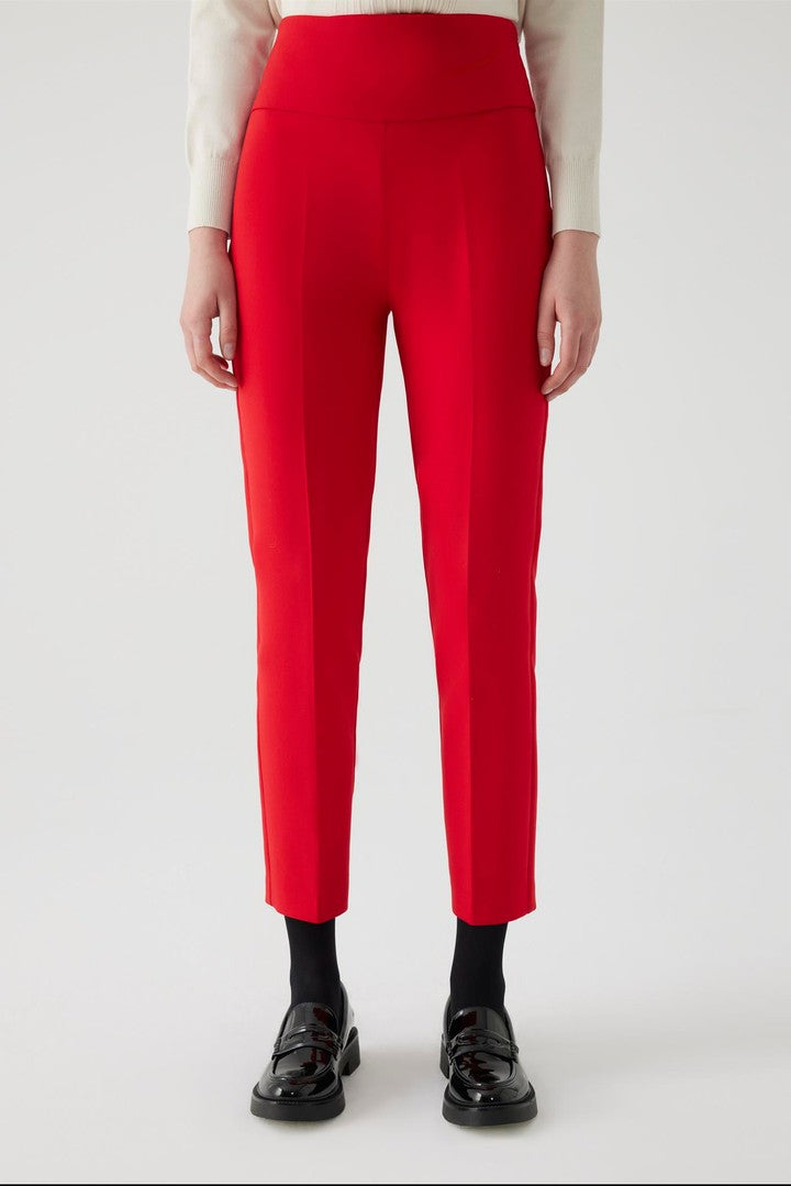 High Carrot Fit Pants - Red High Carrot Fit Pants - Red