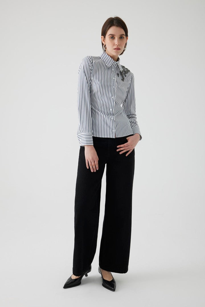 Slim Fit Striped Shirt with Fitted Waist and Embroidered Details