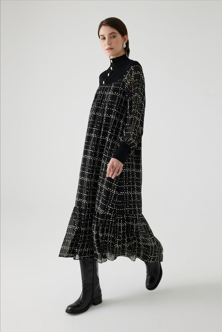 Regular Fit Checked Maxi Dress with Knit Details