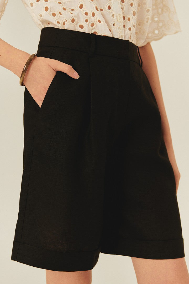 Chic Flowing Tailored Pants