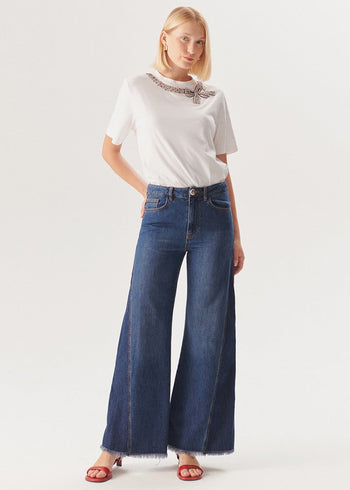 Raw Hem Wide-Leg Jeans