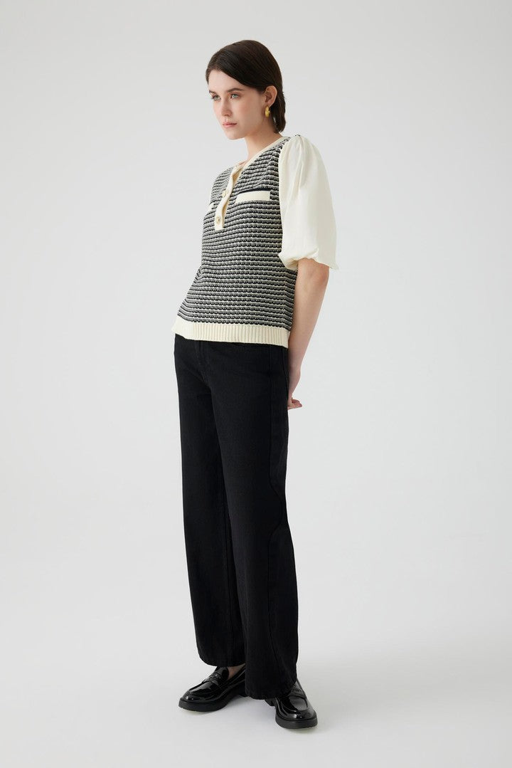 Black Cotton Regular Fit Wide Leg Denim Pants with Belt and Button Details