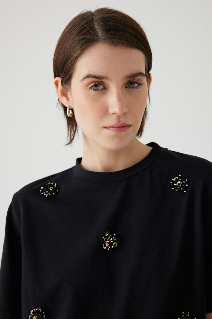 Black Regular Fit Stretch T-Shirt with Crew Neck and Beaded Embellishments