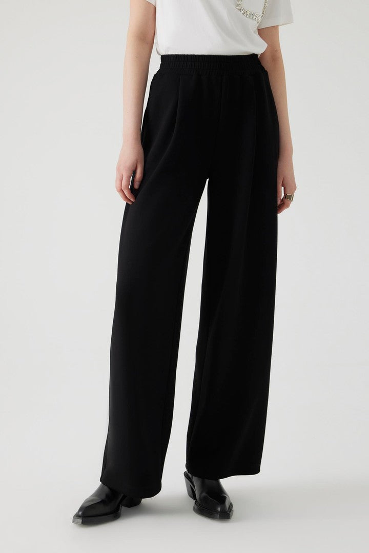 Black Regular Fit Wide Leg Pants with Elastic Waist