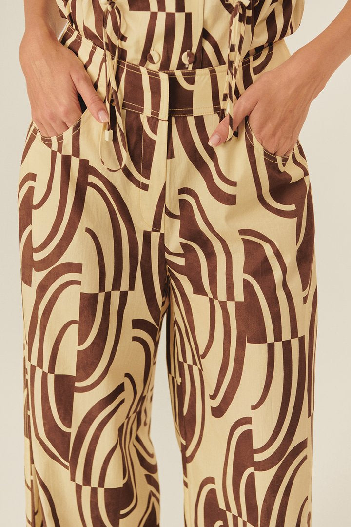 Sara Pants