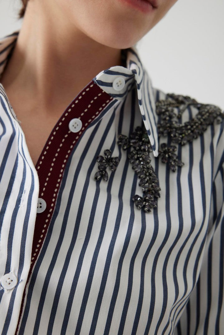 Slim Fit Striped Shirt with Fitted Waist and Embroidered Details