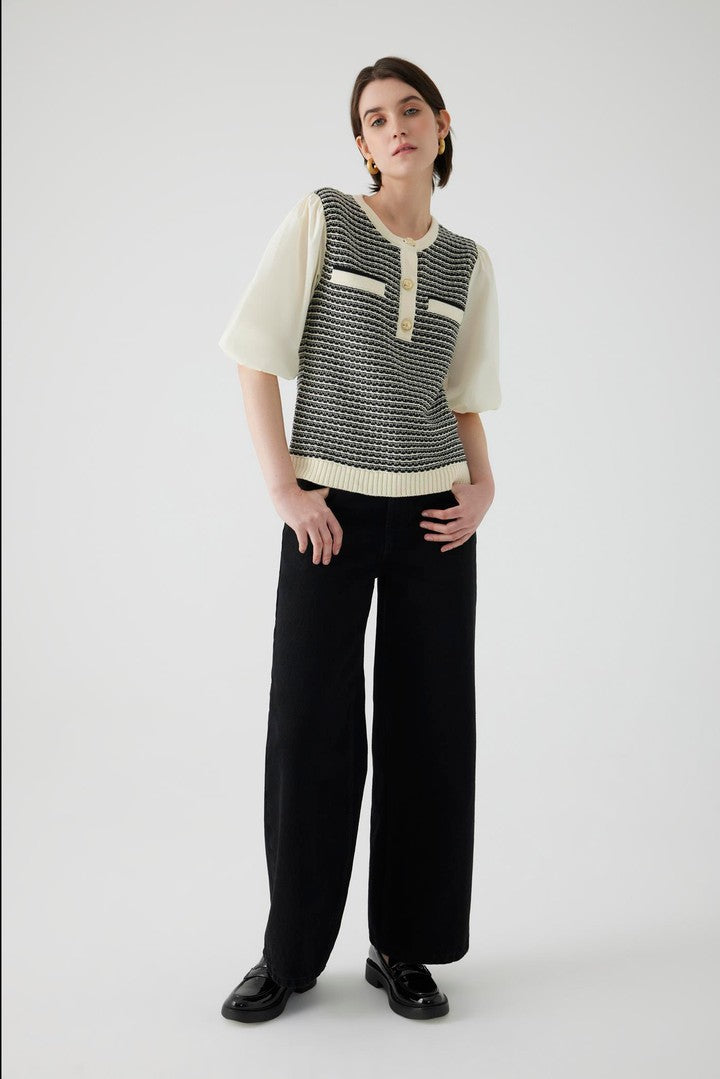 Black Cotton Regular Fit Wide Leg Denim Pants with Belt and Button Details