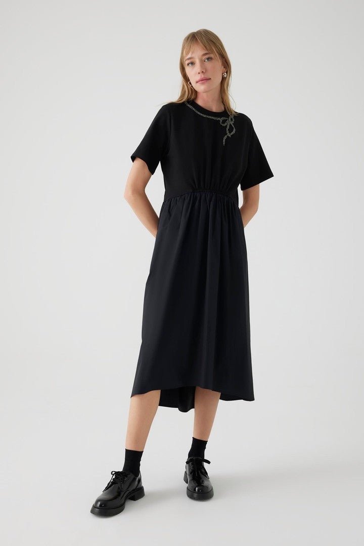 Black Cotton Midi Dress with Embroidered Collar